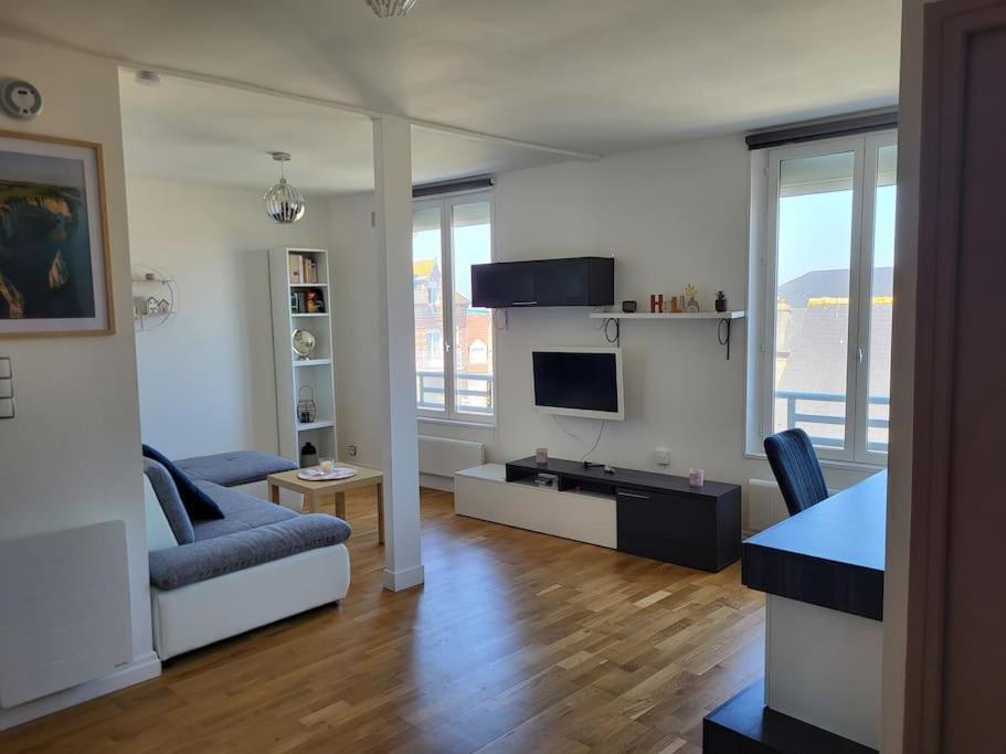 Appartement Vue Mer A 100 M De La Plage 얼트 외부 사진